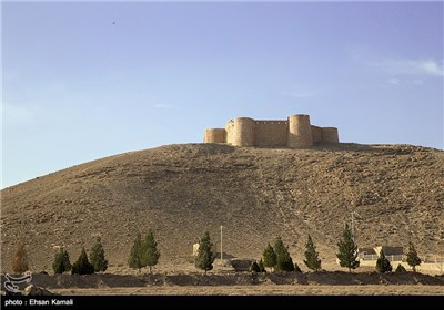 Jalal-e-Din Castle: Military Fortress of the Desert