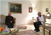 معاون هنری وزیر ارشاد به دیدار فرهنگ شریف رفت