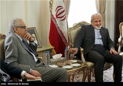 Iran’s Zarif, UN Envoy on Syria Meet in Tehran
