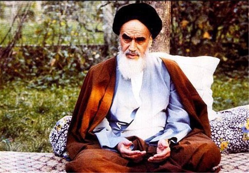 Plaque Commemorating Imam Khomeini Unveiled in France