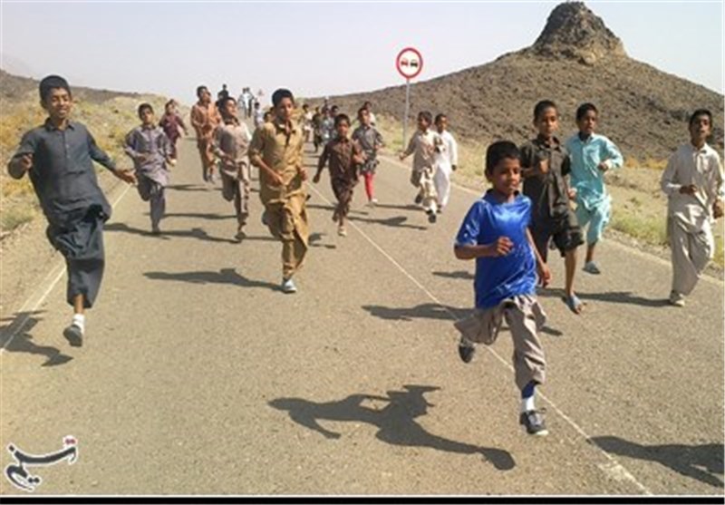 مسابقه دو و میدانی عمومی در شهرستان مهرستان برگزار شد