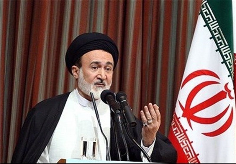 Iranian Cleric Deplores Saudis for Shirking Responsibility on Hajj