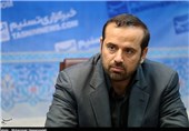 نماینده سابق مجلس شورای اسلامی از غرفه تسنیم بازدید کرد