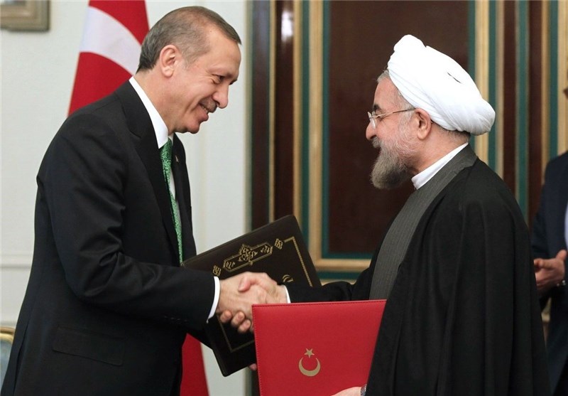 Rouhani: Iran, Turkey Can Coordinate Aid to Gaza