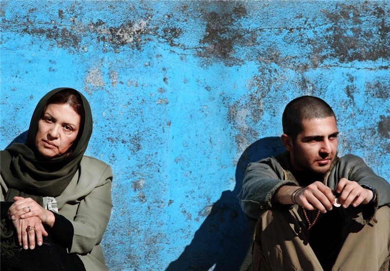 مسعود رایگان گوینده «برف» شد