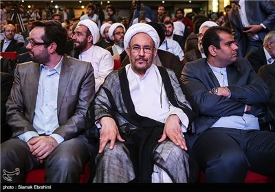 روحانی : هذا الارهاب یحمل رسائل واضحة لنا کمسلمین و ایران ستحارب الإرهاب