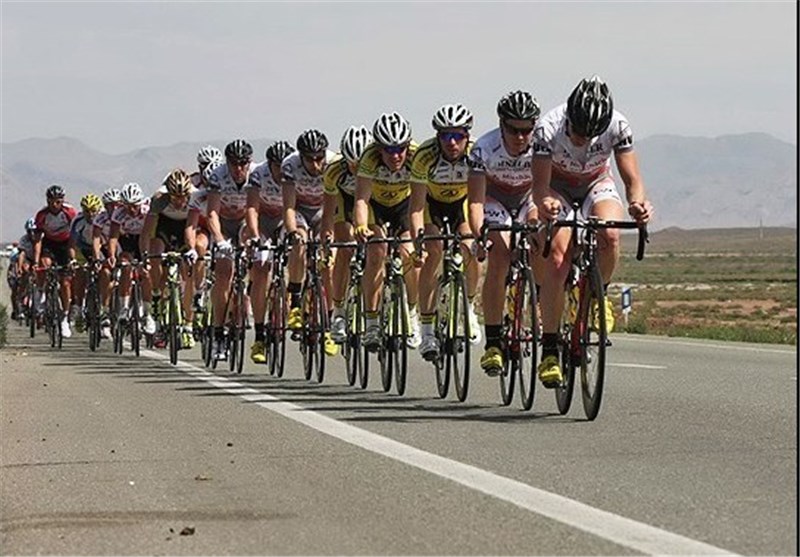 دومین روز تور بین‌المللی دوچرخه‌سواری از ارومیه آغاز شد