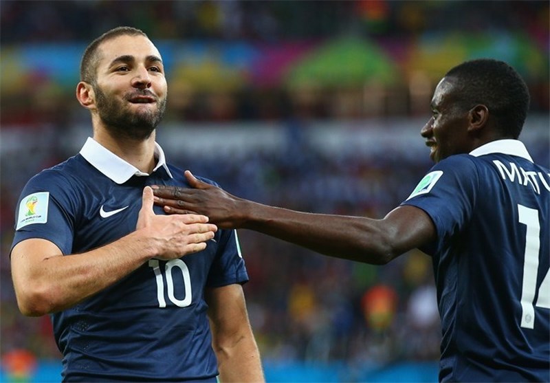 France Easily Beats 10-Man Honduras