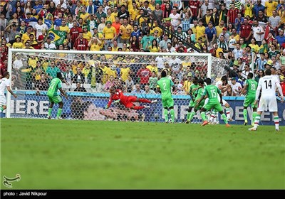 دیدار تیم های ملی فوتبال ایران و نیجریه - جام جهانی 2014