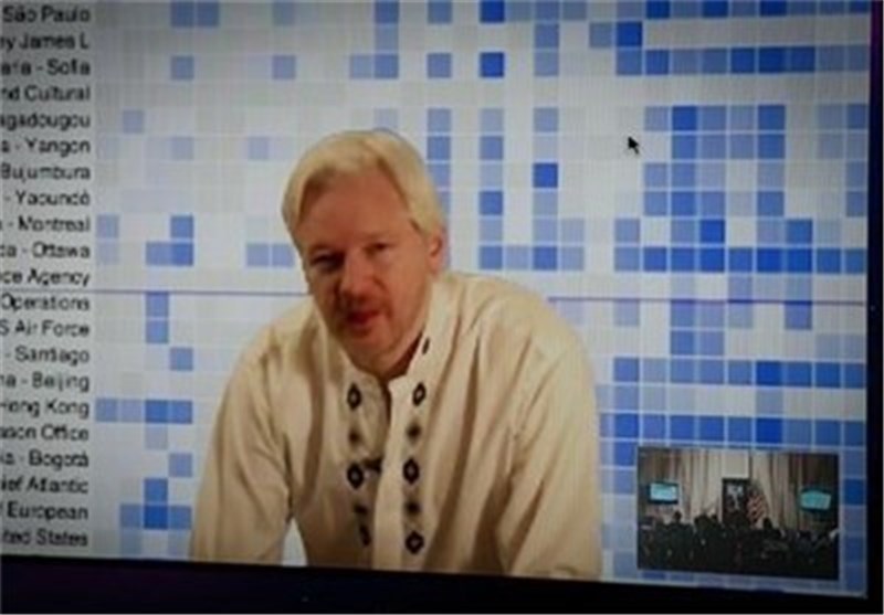 Swedish Prosecutors Agree to Interrogate Assange in London