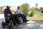 معابر ورودی پارک‌های جدید زنجان برای حضور معلولان مناسب نیست