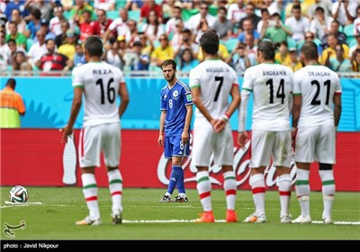 دیدار تیمهای فوتبال ایران و بوسنی - جام جهانی 2014 برزیل