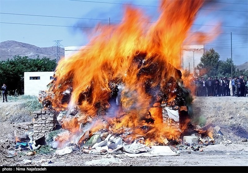 مانور مبارزه با مواد مخدر در شوشتر برگزار شد