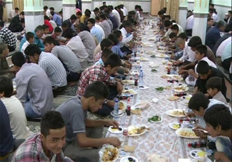 20 هزار مددجوی کمیته امداد صومعه‌سرا اطعام می شوند
