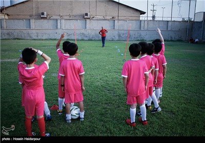 مدرسه فوتبال در بوشهر