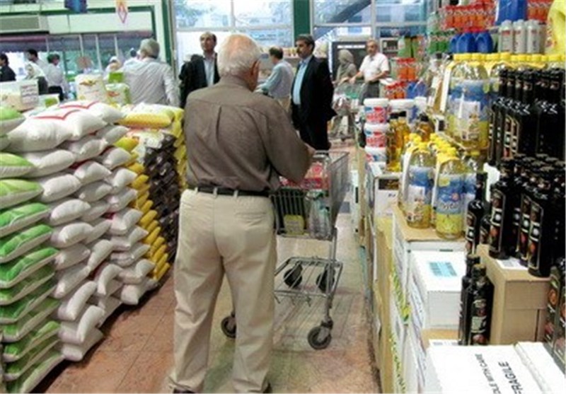 تهران| اتحادیه‌ها و اصناف در موضوع کنترل قیمت کالاها در بازار ورود جدی داشته باشند