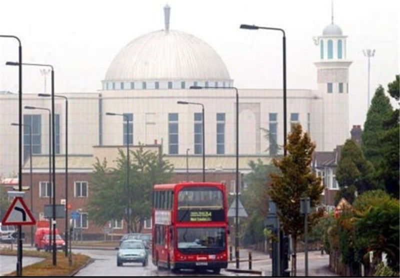 Hate Crimes against UK Mosques Double in Past Year, Report Says