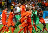 خوشحالی هلندی‌ها و ناراحتی بازیکنان کاستاریکا به روایت تصویر