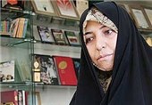 انتقاد حسینی از حذف نام نویسنده «دا» از نسخه انگلیسی این کتاب