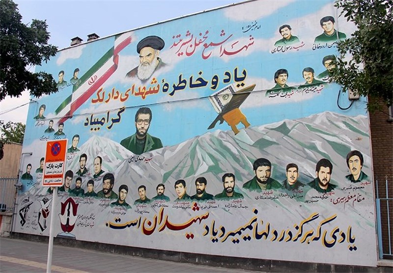 جلوه‌گری شهدای دارلک بر دیوارهای خیابان شهید امینی ارومیه + تصاویر