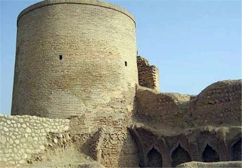 بافت تاریخی قلعه خوسف احیا می‌شود
