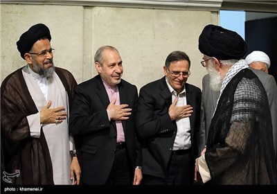 Supreme Leader Addresses Senior Iranian Officials