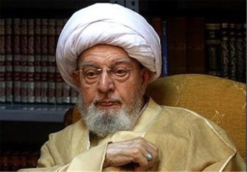 آیت‌الله گیلانی از نخستین علمای همراه با نهضت امام خمینی(ره) بود