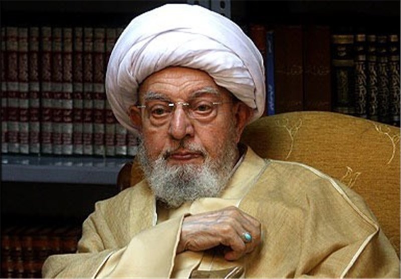 آیت الله محمدی گیلانی(ره) یار خستگی ناپذیر امام راحل و مقام معظم رهبری بود