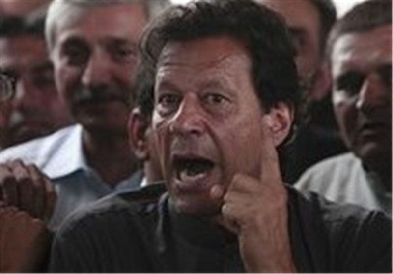 عزم جدی «عمران خان» برای اثبات عدم صلاحیت «نواز شریف»