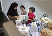 بازدیدکنندگان نمایشگاه قرآن با سبک زندگی ایرانی اسلامی آشنا می‌شوند