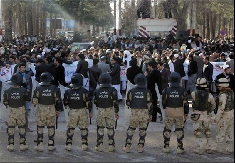 تجمع اعتراض‌آمیز طرفداران اشرف‌غنی احمدزی در شهر هرات