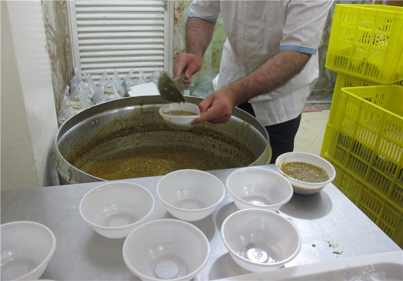 سفره افطار خوان مودت و مهرورزی مردمان علوی تبار مازندران