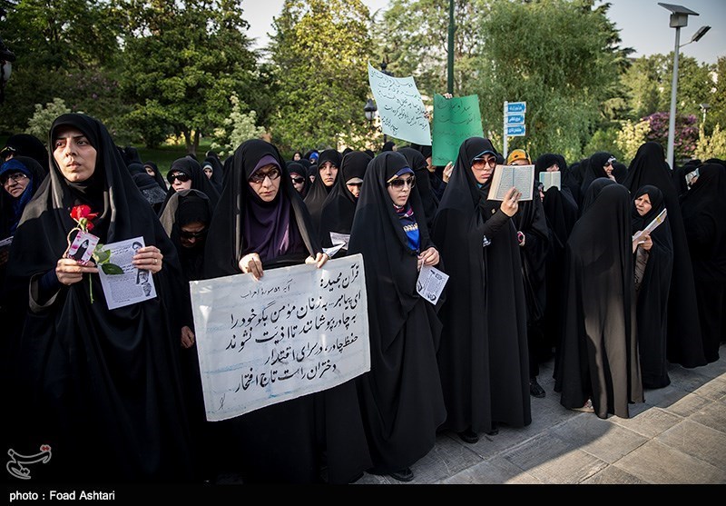 تجمع مردمی «مدافعان حریم خانواده» در شش نقطه شیراز برگزار می‌شود