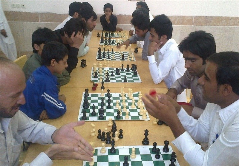 مسابقات دارت و شطرنج در شهر مرزی مهرستان برگزار شد