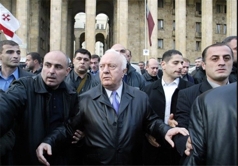 ادوارد شواردنادزه؛ سیاستمداری که قربانی اعتماد به آمریکا شد