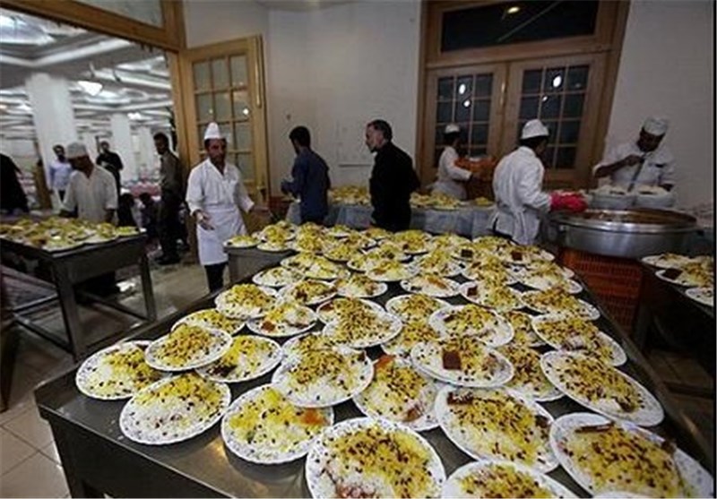 مددجویان کمیته امداد آذربایجان شرقی در ماه مبارک رمضان اطعام می‌شوند
