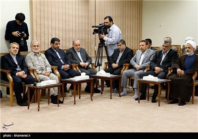  Iranian Cabinet Meeting with Leader