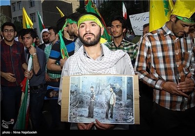 Iranian People Condemn Israeli Attacks on Gaza