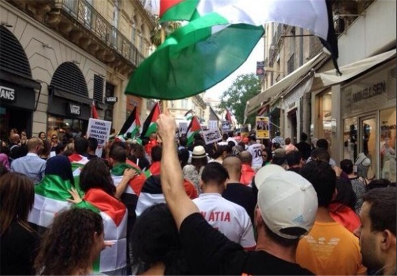 Thousands in Europe Rally for Palestinians