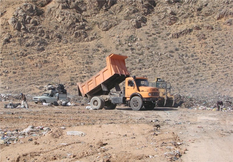 دفن زباله در کوه بابا موسی بجنورد مشکلات زیست‌محیطی ایجاد کرده است