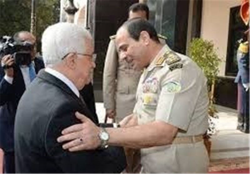 محمود عباس و السیسی بر ضرورت آتش بس فوری در غزه تأکید کردند