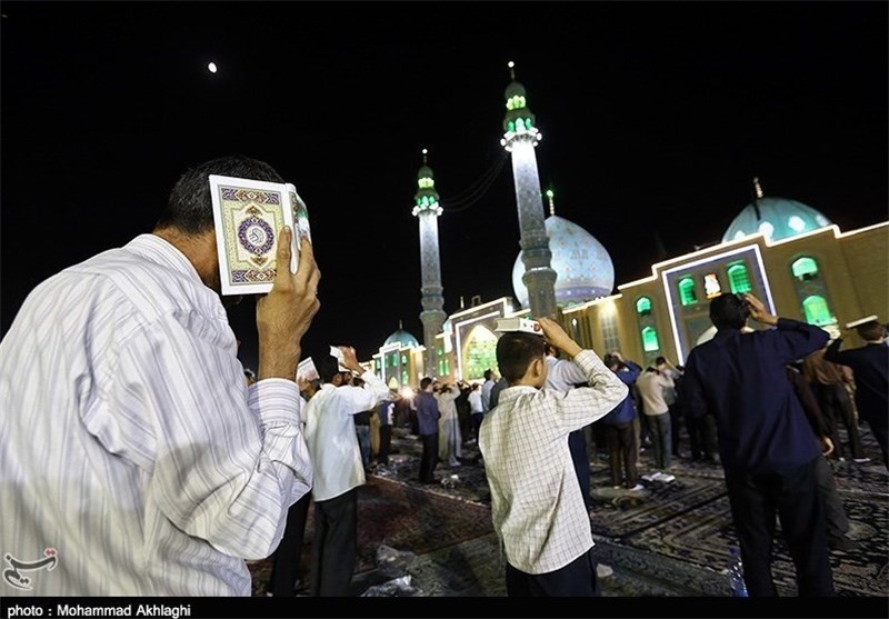 مراسم احیای شب نیمه شعبان در مسجد مقدس جمکران برگزار می‌شود