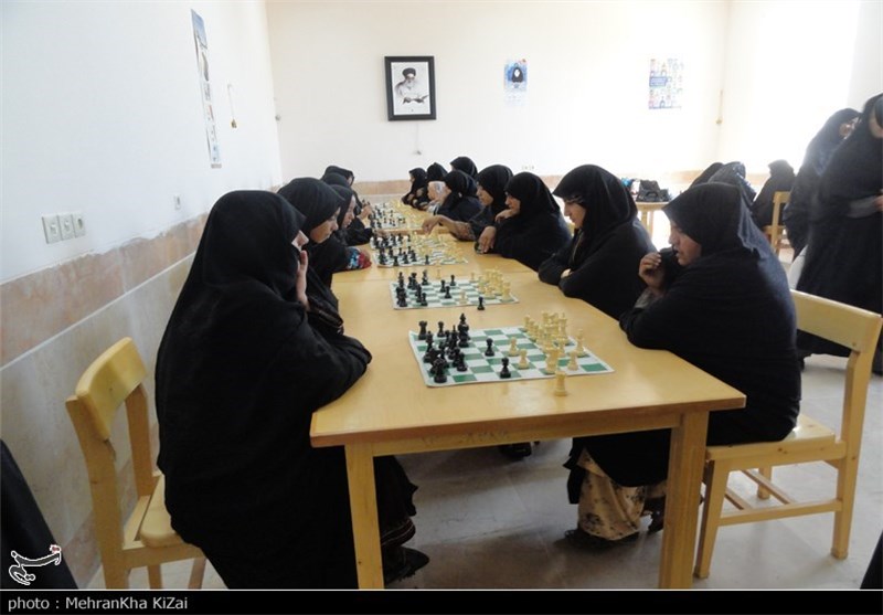 مسابقات شطرنج بانوان در شهر مرزی مهرستان برگزار شد