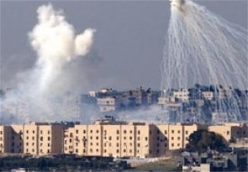 مدفعیة کیان الارهاب الصهیونی تقصف قطاع غزة بعشرات القذائف وقنابل الغاز