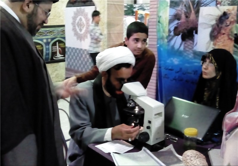 زندگی دانشمندان ایرانی اسلامی در نمایشگاه قرآن مشهد ارائه شد