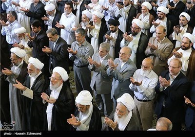 آخر صلاة‌ الجمعة فی شهر رمضان فی طهران