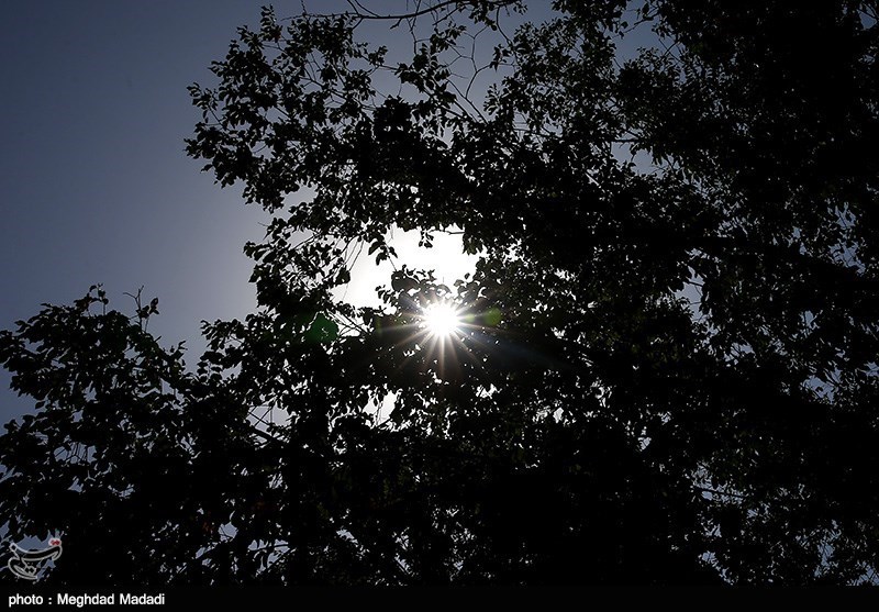 ادارات استان ایلام امروز یک‌ ساعت زودتر تعطیل می‌شوند