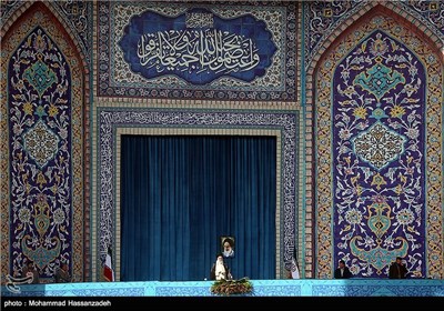 ایراد خطبه های نماز عید سعید فطر توسط مقام معظم رهبری-مصلی تهران