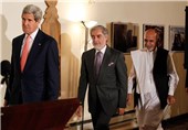 ملاقات «جان کری» با کاندیداهای افغان/ رایزنی‌ برای حل بن‌بست انتخاباتی ادامه دارد
