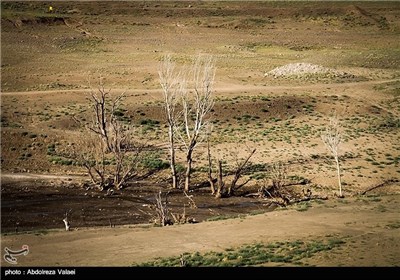  کاهش آب‌دهی "چشمه‌ها‌، قنوات و چاه‌های آب" در روستاهای زنجان 
